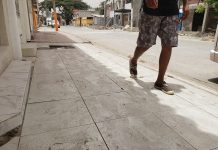 La caída del polvo volcánico sorprendió a los guayaquileños