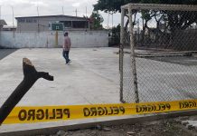 Más de la mitad de la cancha de indorfútbol ya está reconstruida