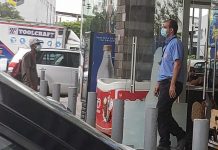 Sujetos indeseables acosan a los clientes de una gasolinera en la avenida Plaza Dañín