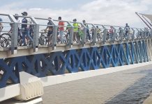 La marcha en bici a favor del viaducto hasta Santay, en 10 fotos