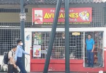 Hasta los cigarrillos se robaron de un minimarket en la Atarazana