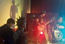 Música y críticas a la clase política en festival punkero