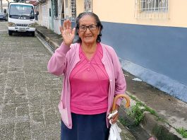 La señora Anita está de regreso en el barrio